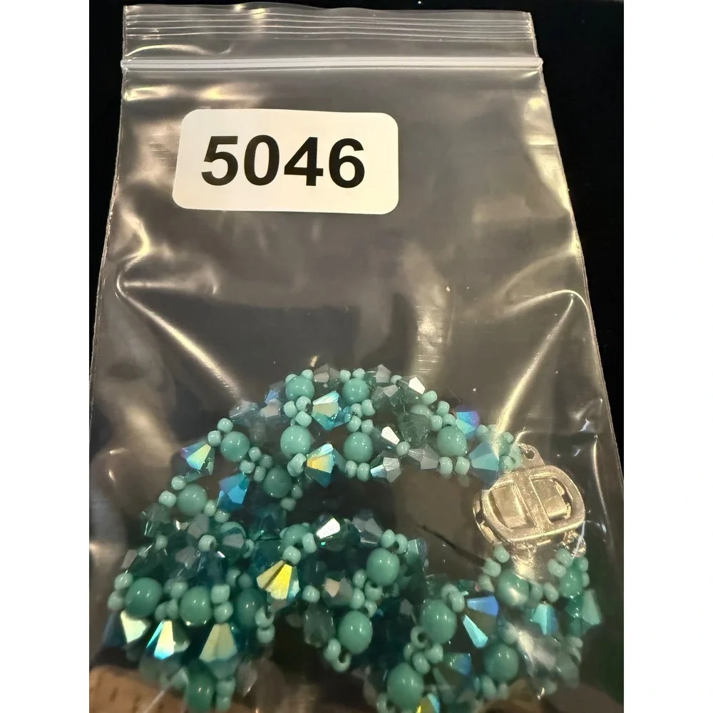 Handmade Glass‎ Beaded Bracelet Turquoise Teal Statement 7.5